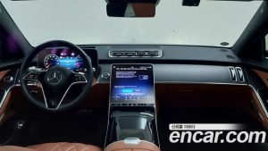 Mercedes-Benz S-Class S450L 4MATIC 2024 года из Южной Кореи