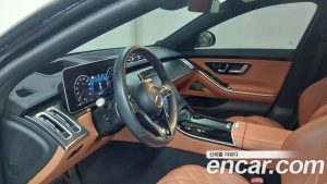 Mercedes-Benz S-Class S450L 4MATIC 2024 года из Южной Кореи