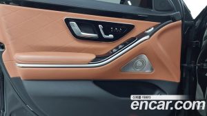 Mercedes-Benz S-Class S450L 4MATIC 2024 года из Южной Кореи