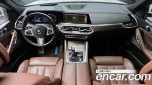 BMW X6 xDrive40i M Sport 2023 года из Южной Кореи