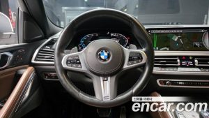 BMW X6 xDrive40i M Sport 2023 года из Южной Кореи
