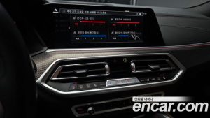BMW X6 xDrive40i M Sport 2023 года из Южной Кореи