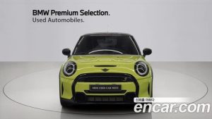 Mini Cooper CLASSIC 2023 года из Южной Кореи