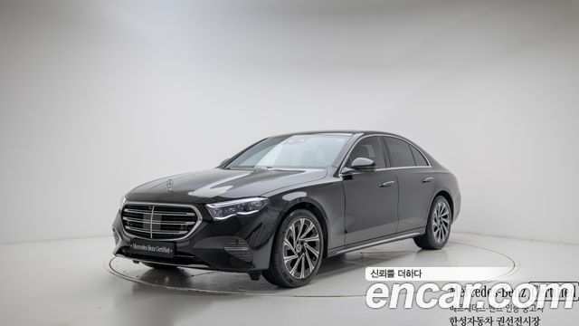 Mercedes-Benz E-Class E300 4MATIC Exclusive 2024 года из Кореи