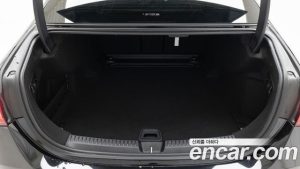 Mercedes-Benz E-Class E300 4MATIC Exclusive 2024 года из Южной Кореи