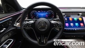 Mercedes-Benz E-Class E300 4MATIC Exclusive 2024 года из Южной Кореи