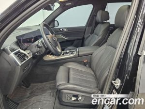 BMW X7 xDrive 40i Design Pure Excellence 6 2024 года из Южной Кореи