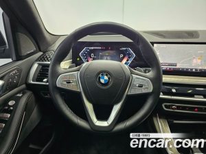 BMW X7 xDrive 40i Design Pure Excellence 6 2024 года из Южной Кореи