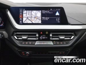 BMW 1-Series 120i Sport 2023 года из Южной Кореи