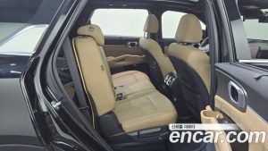 Kia Sorento HEV 1.6 2WD 2024 года из Южной Кореи