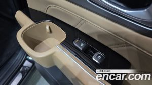 Kia Sorento HEV 1.6 2WD 2024 года из Южной Кореи
