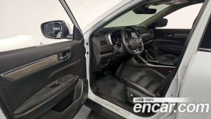 Renault-KoreaSamsung QM6 2.0 GDe Premiere 2WD 2024 года из Южной Кореи