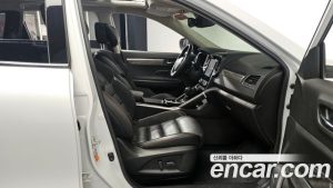 Renault-KoreaSamsung QM6 2.0 GDe Premiere 2WD 2024 года из Южной Кореи