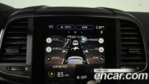 Renault-KoreaSamsung QM6 2.0 GDe Premiere 2WD 2024 года из Южной Кореи