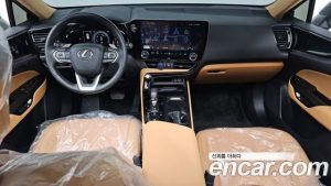 Lexus NX Premium 2025 года из Южной Кореи