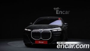 BMW 7-Series 740i xDrive M Sport 2025 года из Южной Кореи