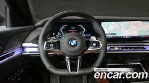 BMW 7-Series 740i xDrive M Sport 2025 года из Южной Кореи