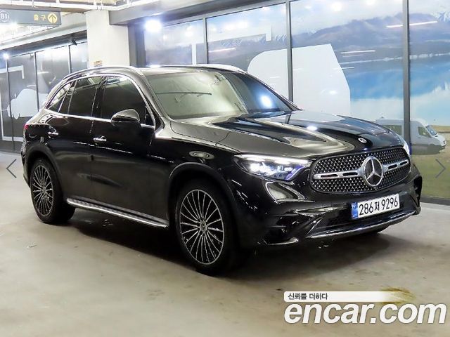 Mercedes-Benz GLC-Class GLC300 4MATIC AMG Line 2024 года из Кореи