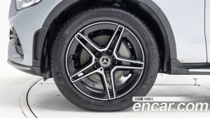Mercedes-Benz GLC-Class GLC300 4MATIC Coupe 2023 года из Южной Кореи