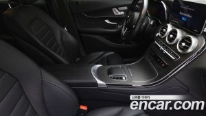 Mercedes-Benz GLC-Class GLC300 4MATIC Coupe 2023 года из Южной Кореи