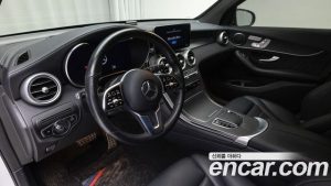 Mercedes-Benz GLC-Class GLC300 4MATIC Coupe 2023 года из Южной Кореи