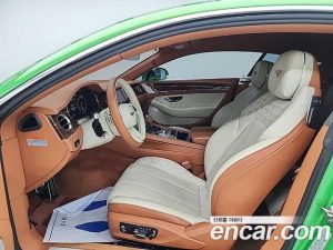 Bentley Continental 4.0 GT 2022 года из Южной Кореи