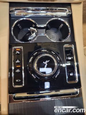 Rolls-Royce Ghost 6.7 EWB V12 2023 года из Южной Кореи