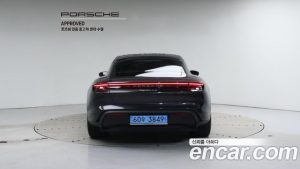 Porsche Taycan 4S 2025 года из Южной Кореи