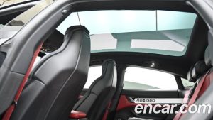 Porsche Taycan 4S 2025 года из Южной Кореи