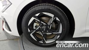 Kia K5 2.0 2024 года из Южной Кореи