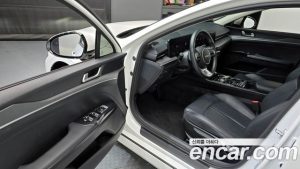 Kia K5 2.0 2024 года из Южной Кореи