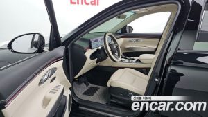 Genesis GV70 2.5T Бензин 2WD 2025 года из Южной Кореи