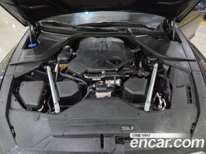 Genesis G80 Бензин 3.5 Turbo AWD 2025 года из Южной Кореи
