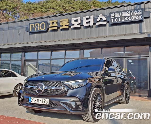 Mercedes-Benz GLC-Class GLC300 4MATIC AMG Line 2023 года из Кореи