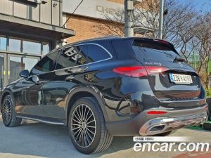 Mercedes-Benz GLC-Class GLC300 4MATIC AMG Line 2023 года из Южной Кореи