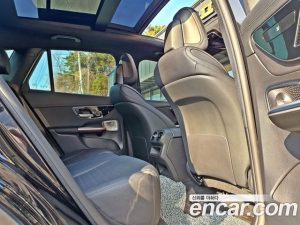 Mercedes-Benz GLC-Class GLC300 4MATIC AMG Line 2023 года из Южной Кореи
