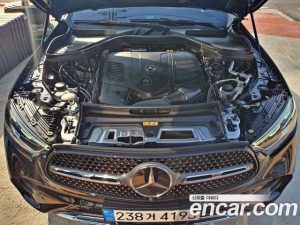 Mercedes-Benz GLC-Class GLC300 4MATIC AMG Line 2023 года из Южной Кореи