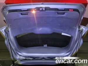 Mercedes-Benz GLB-Class GLB200 d 2024 года из Южной Кореи