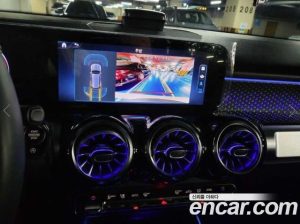 Mercedes-Benz GLB-Class GLB200 d 2024 года из Южной Кореи