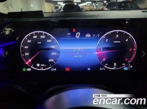 Mercedes-Benz GLB-Class GLB200 d 2024 года из Южной Кореи