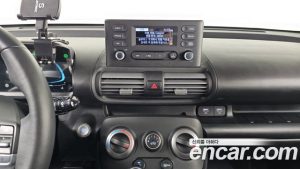 Hyundai Casper D ESSENTIAL Light 2024 года из Южной Кореи