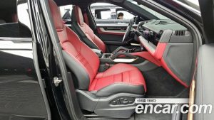 Porsche Cayenne 3.0 Coupe 2024 года из Южной Кореи