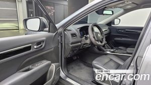 Renault-KoreaSamsung QM6 2.0 GDe RE 2WD 2025 года из Южной Кореи