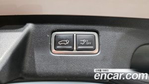 Kia Sorento Бензин 2.5T 2WD 2024 года из Южной Кореи