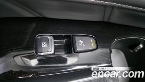 Kia Sorento Бензин 2.5T 2WD 2024 года из Южной Кореи