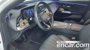 Mercedes-Benz E-Class E300 4MATIC Exclusive 2024 года из Южной Кореи