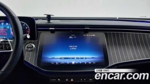 Mercedes-Benz E-Class E300 4MATIC Exclusive 2024 года из Южной Кореи