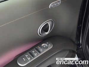 Hyundai Palisade Бензин 2.5T 4WD 7-Seater 2025 года из Южной Кореи