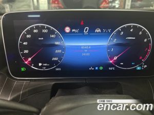 Mercedes-Benz C-Class C300 4MATIC Avantgarde 2024 года из Южной Кореи