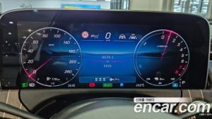 Mercedes-Benz E-Class E350e 4MATIC 2025 года из Южной Кореи